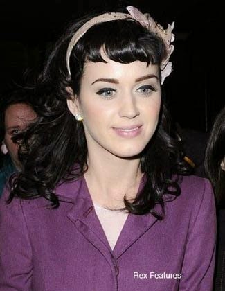 Tutorial Penteado Katy Parry anos 50