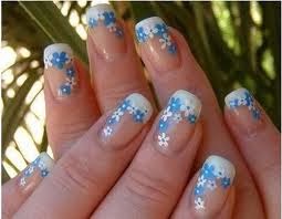 Unhas Decoradas com Flores