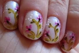 Fotos e imagens de Unhas Decoradas com Flores