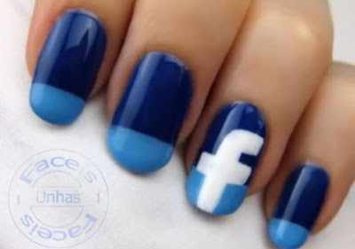 Unhas Decoradas Azul Escuro